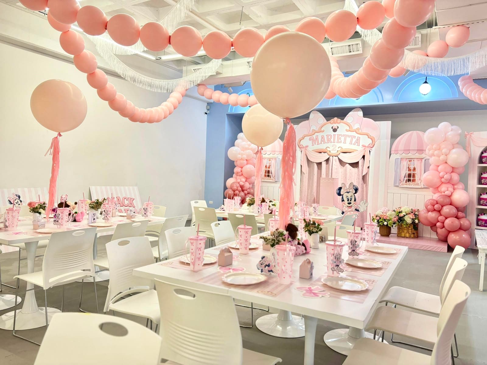 Fiesta de Minnie Mouse en tonos rosa